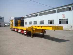 15m New 3 Axle Low flatbed Semi Trailer with pillar