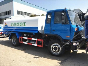 Dongfeng 145 water truck (10-12 m3)