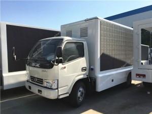 Dongfeng DFAC small led display truck