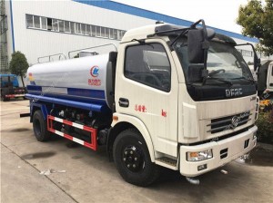 Dongfeng DLK water truck (6-7 m3)