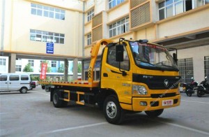 Foton flatbed wrecker towing truck
