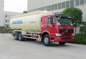 HOWO 30m3 Bulk Powder Tank Truck