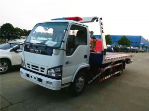 ISUZU flatbed wrecker towing truck