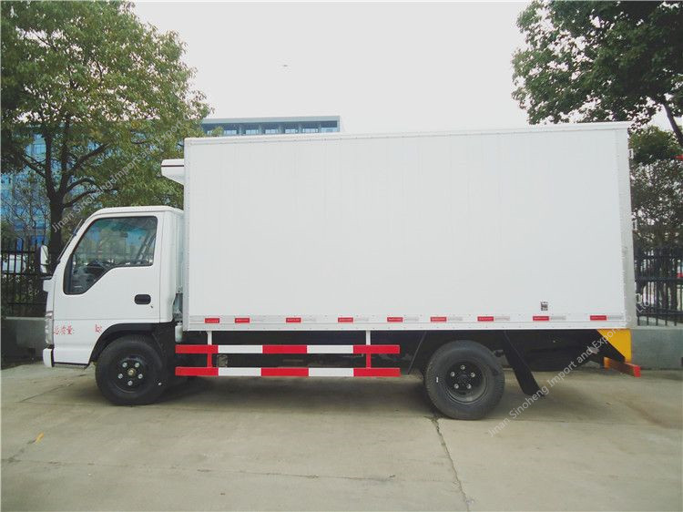 refrigerated-truck-ISUZU-4