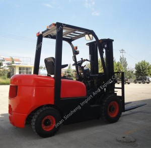 2.0 tons Diesel Forklift Truck