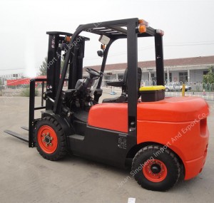 3.0 tons Diesel Forklift Truck