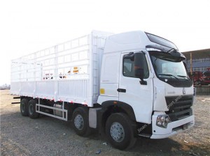 SINOTRUK HOWO A7 Van Cargo Truck